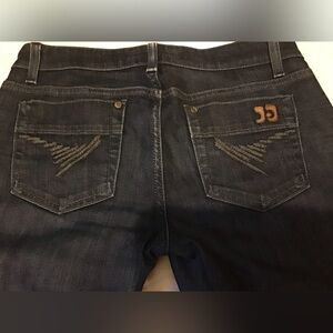 Joe’s Jeans Chelsea 28 Skinny Dark Wash